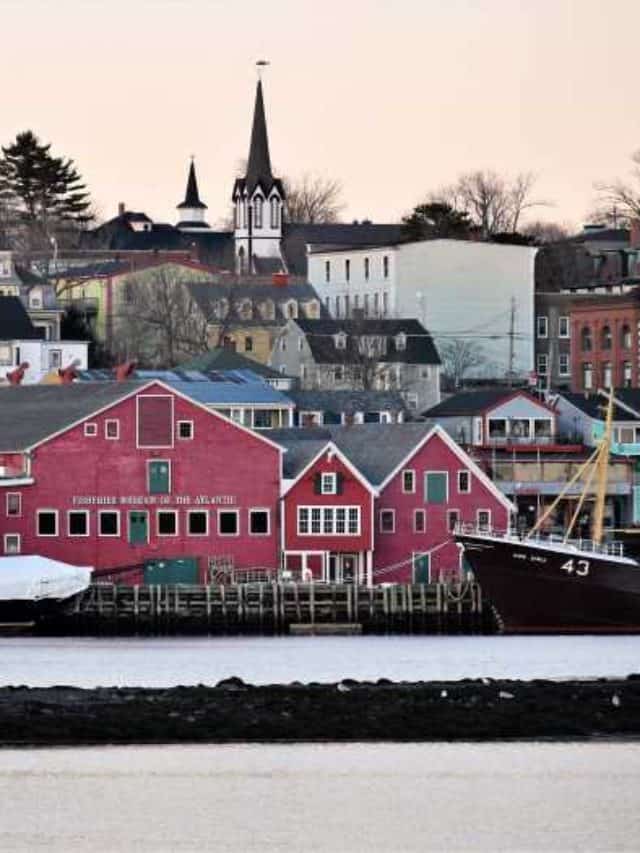 The Ideal 24 Hours To Spend In Lunenburg, Nova Scotia Story