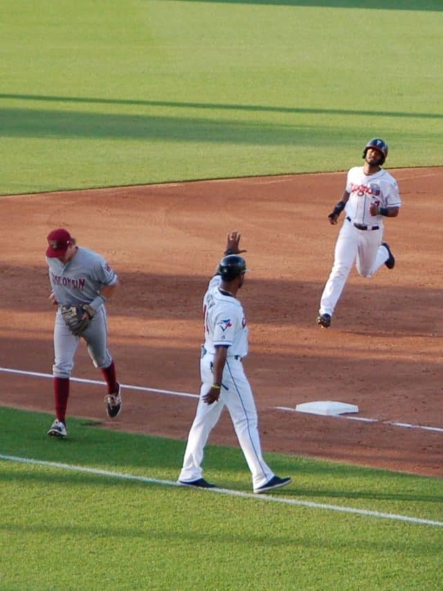 10 Best Things to Do in Lansing, Michigan Story