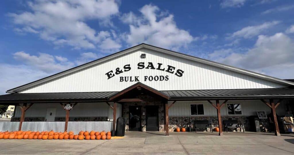 E & S Sales Bulk Foods in  Shipshewana, Indiana