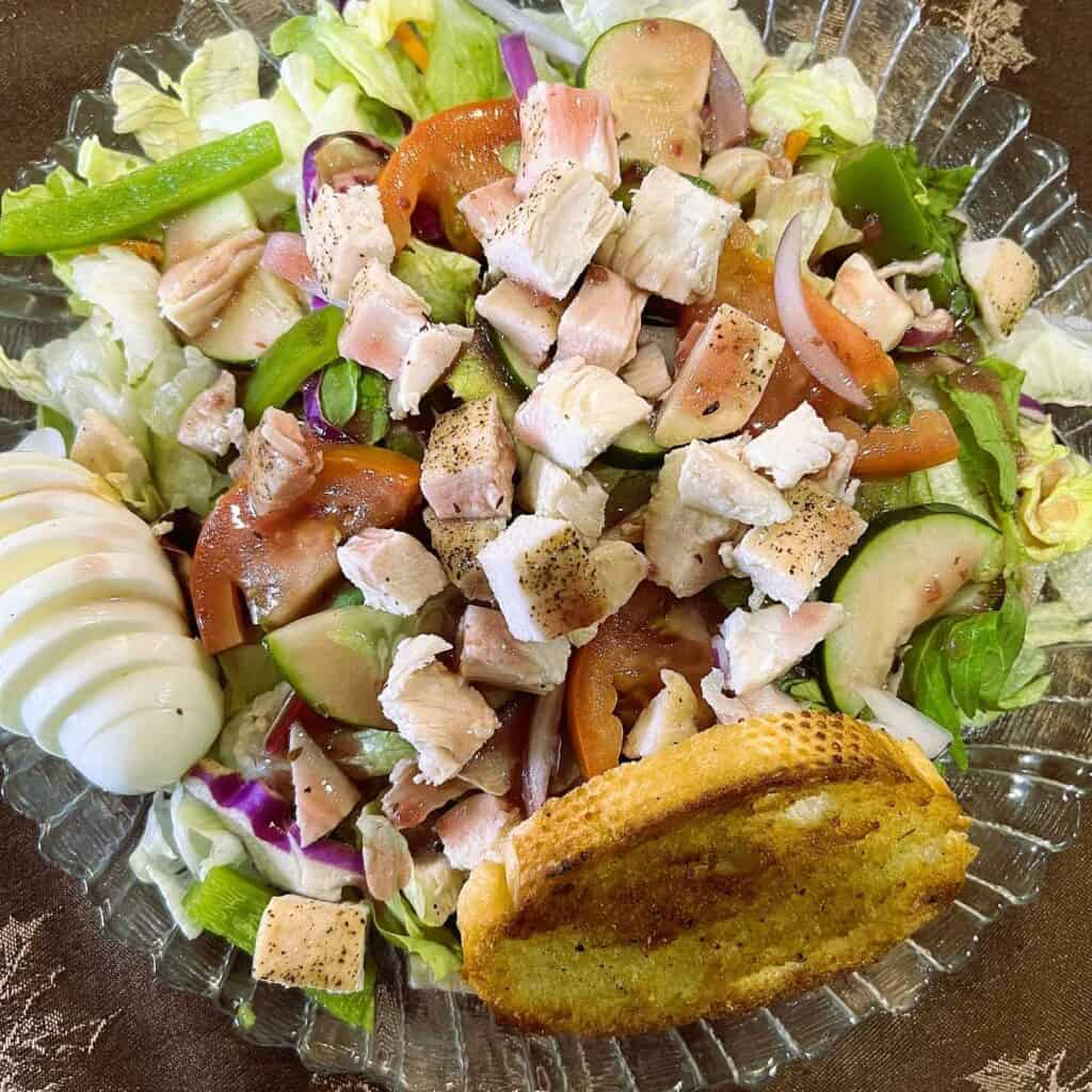 Chef Salad with Garlic Toast