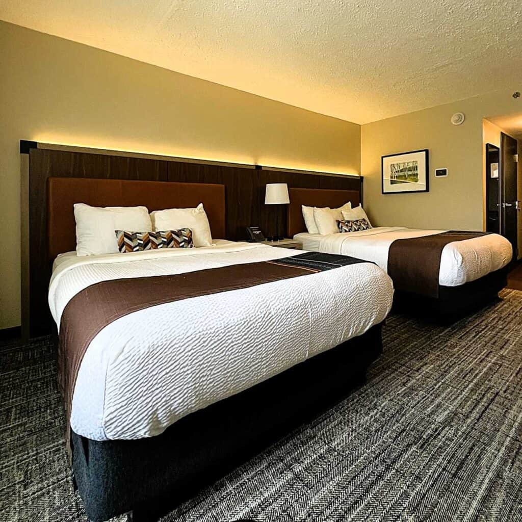 Queen Beds
