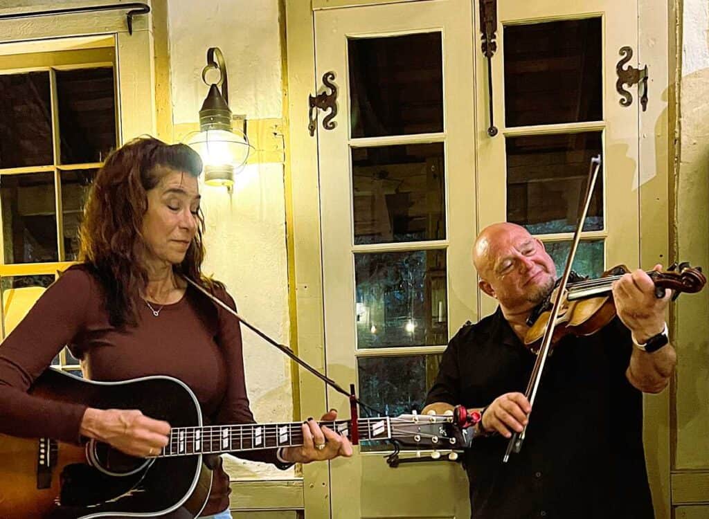 Grammy-caliber musicians Beau Thomas and Yvette Landry