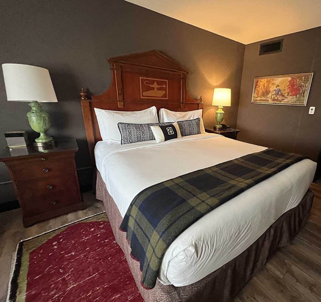 Hotel Room at the Graduate