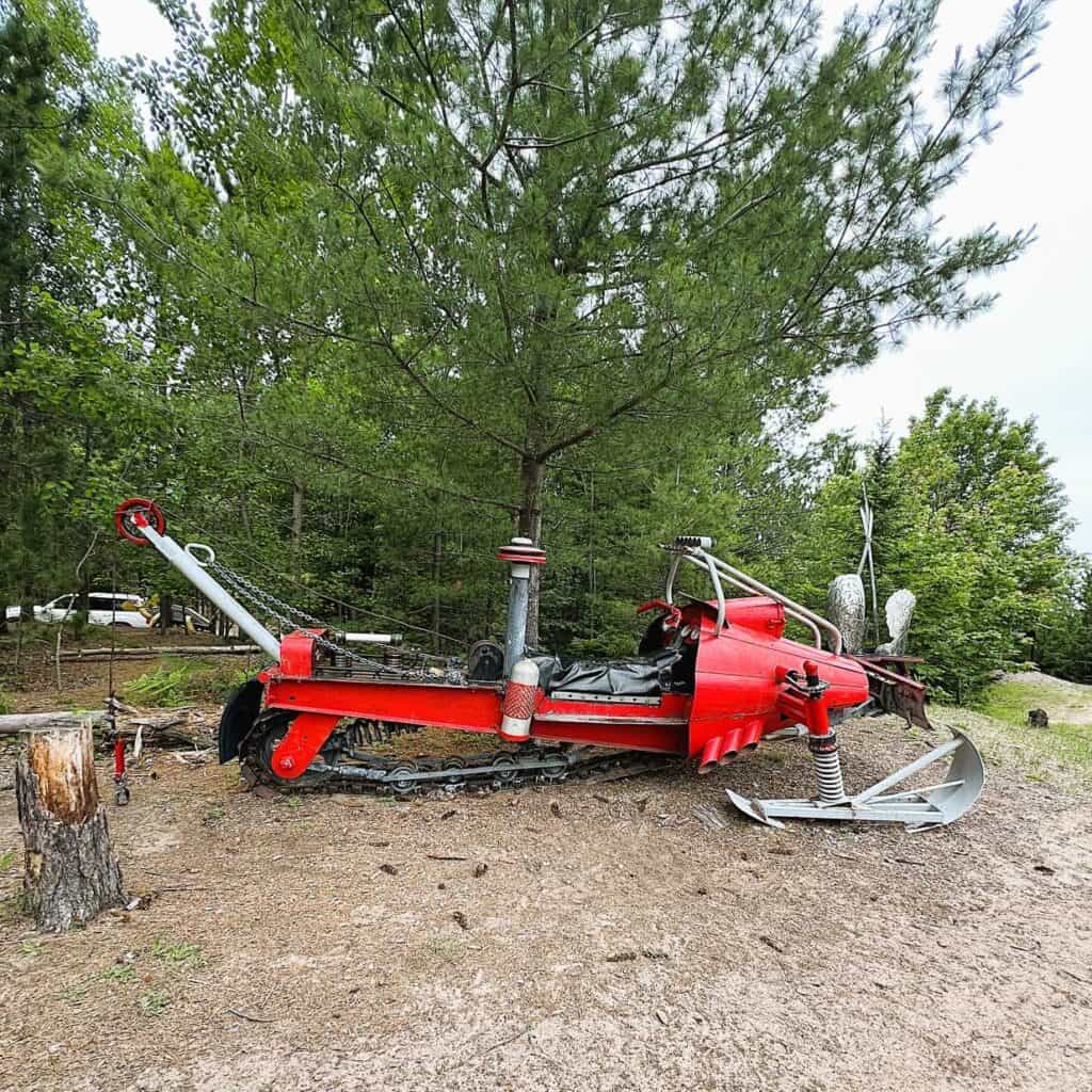 Lakenenland Sculpture Park