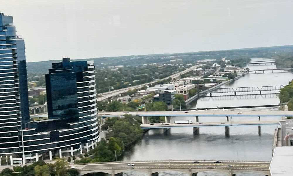 River View of Grand Rapids, Michigan