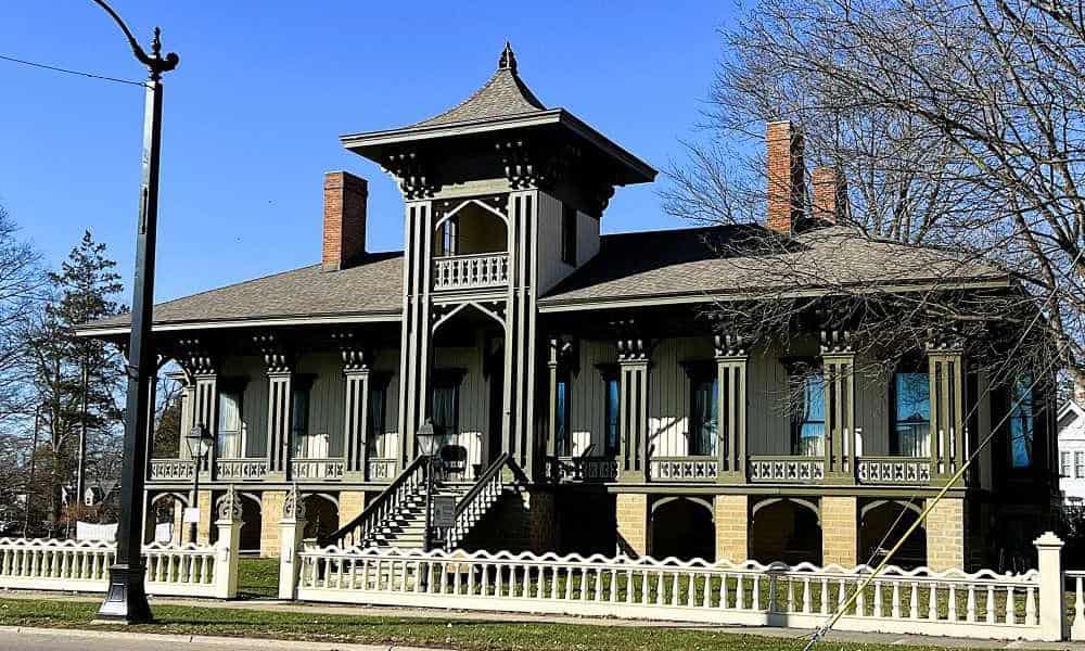 Honolulu House in Marshall Michigan