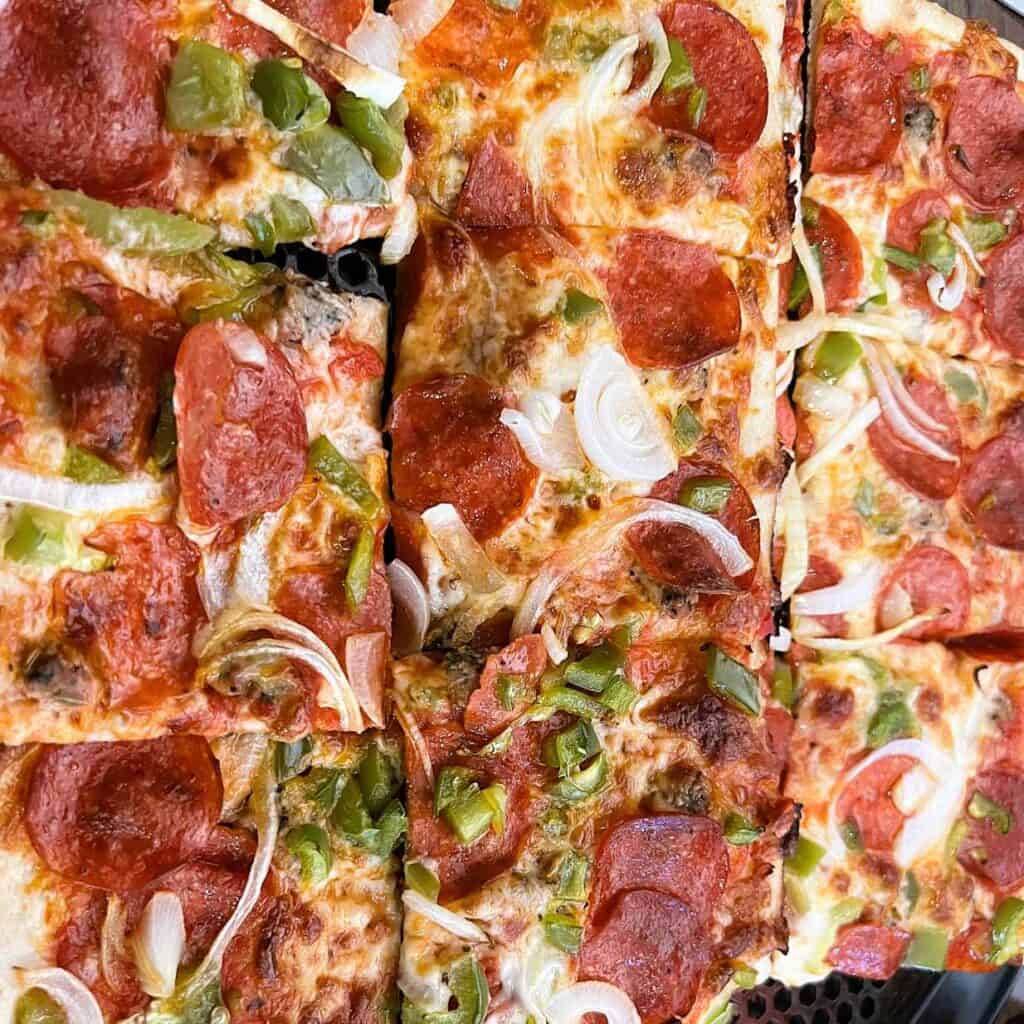 Thin Crust Pizza